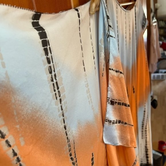 BCBG MaxAzria Silk Bohemian Shift - Picture 7 of 11